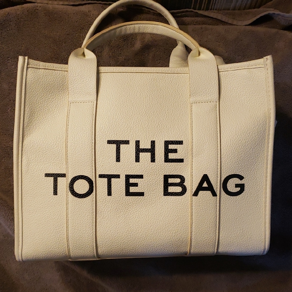 Marc Jacobs Cream Tote Bag